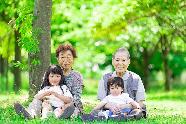 孫と祖父母